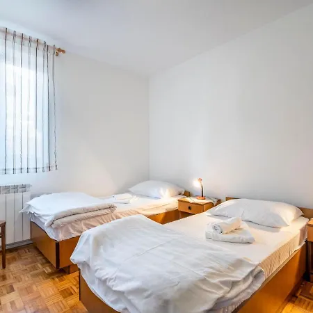 Gloria-1 By Interhome Appartement Sveta Marina